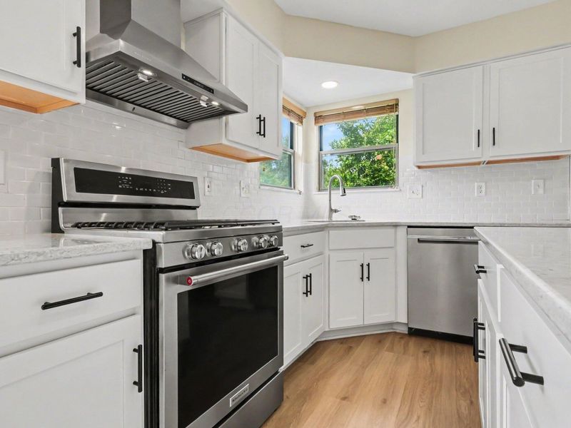 5651 Anglesea Drive, Dublin, OH 43016 Photo 9