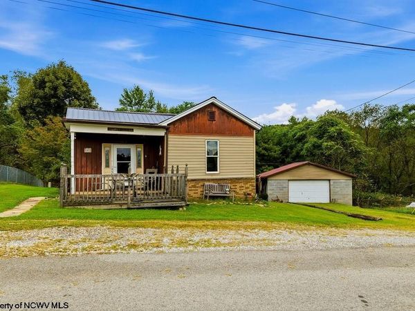 163 Sunburst Drive, Clarksburg, WV 26301