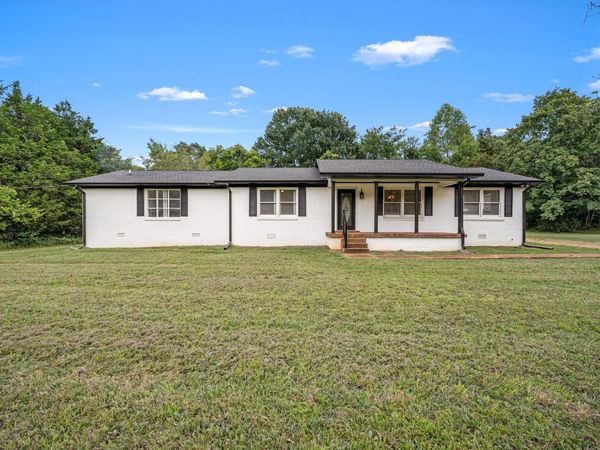 2904 Halls Hill Pike, Murfreesboro, TN 37130