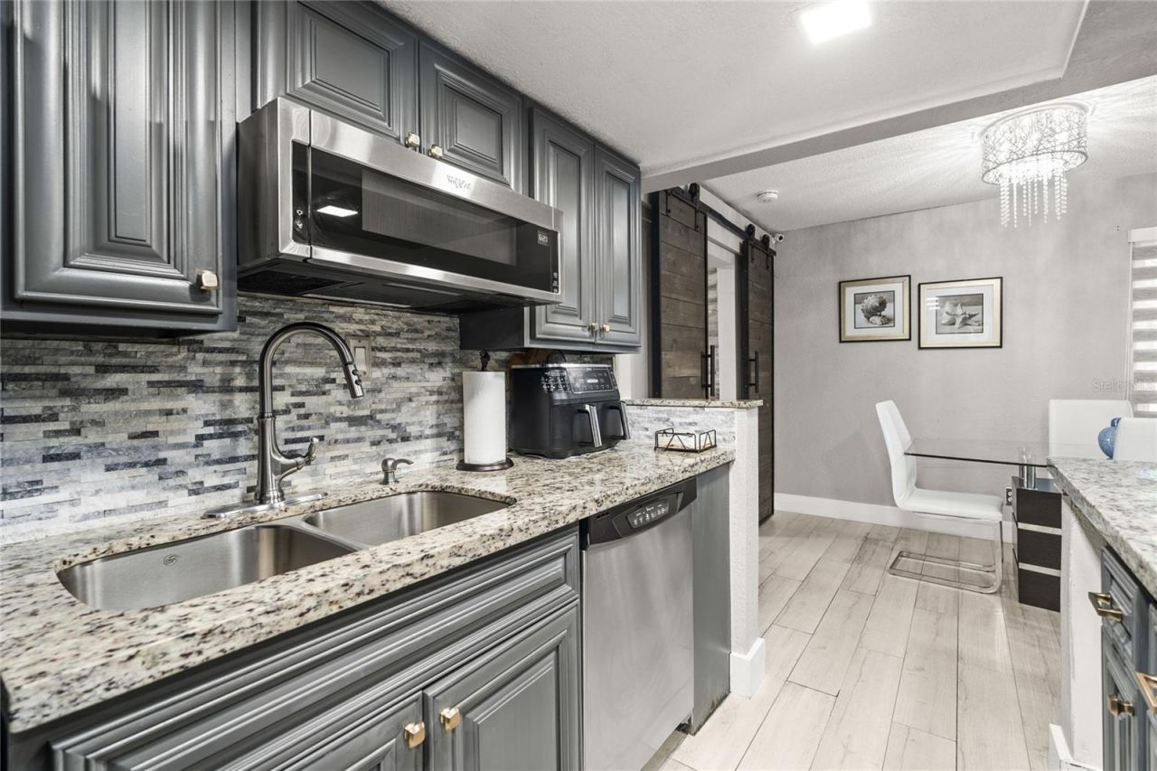 6408 Brookwood Boulevard , Tamarac, FL 33321 Photo