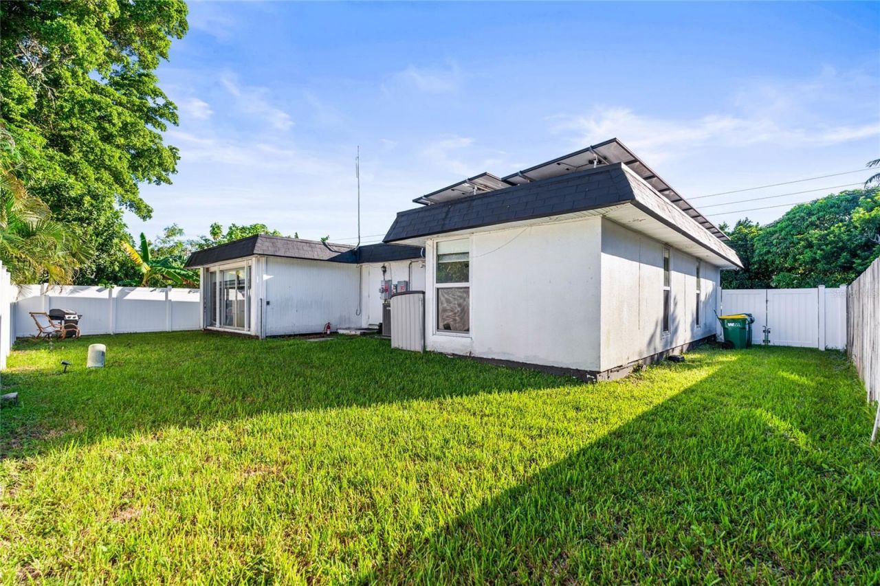 6408 Brookwood Boulevard , Tamarac, FL 33321 Photo