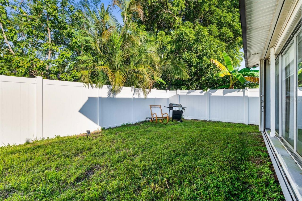 6408 Brookwood Boulevard , Tamarac, FL 33321 Photo