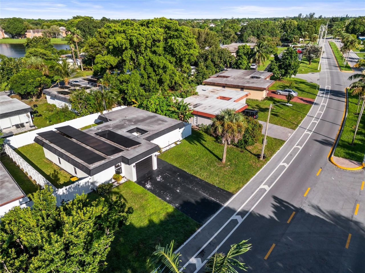 6408 Brookwood Boulevard , Tamarac, FL 33321 Photo