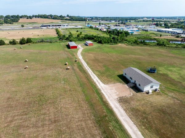 208 W Hollie , Okemah, OK 74859