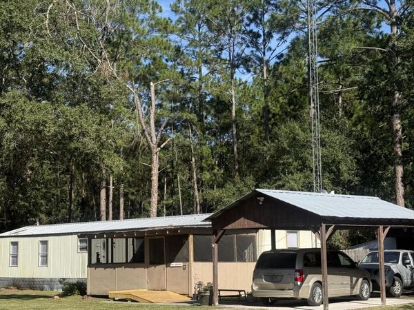 20399 COUNTY ROAD 235, Brooker, FL 32622