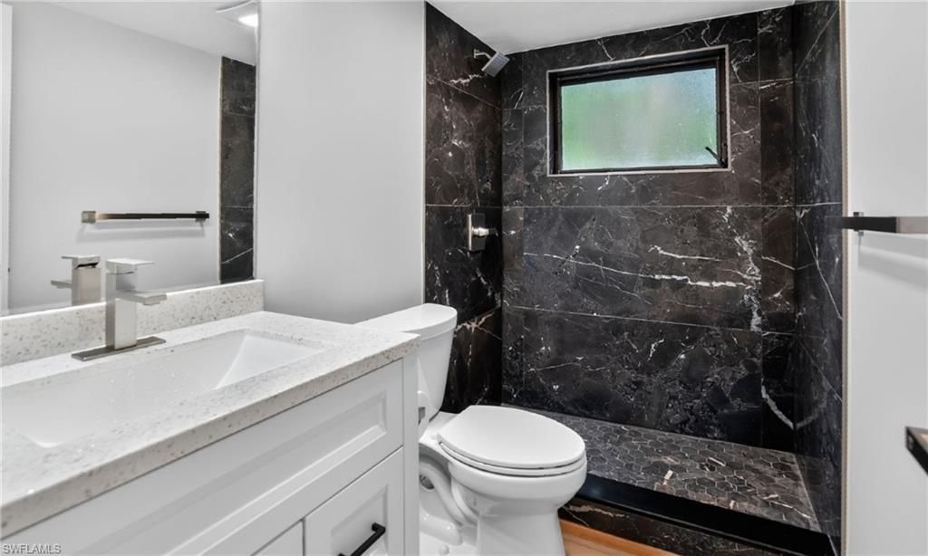 1826 Kings Lake Blvd, Unit 101, Naples, FL 34112 Photo