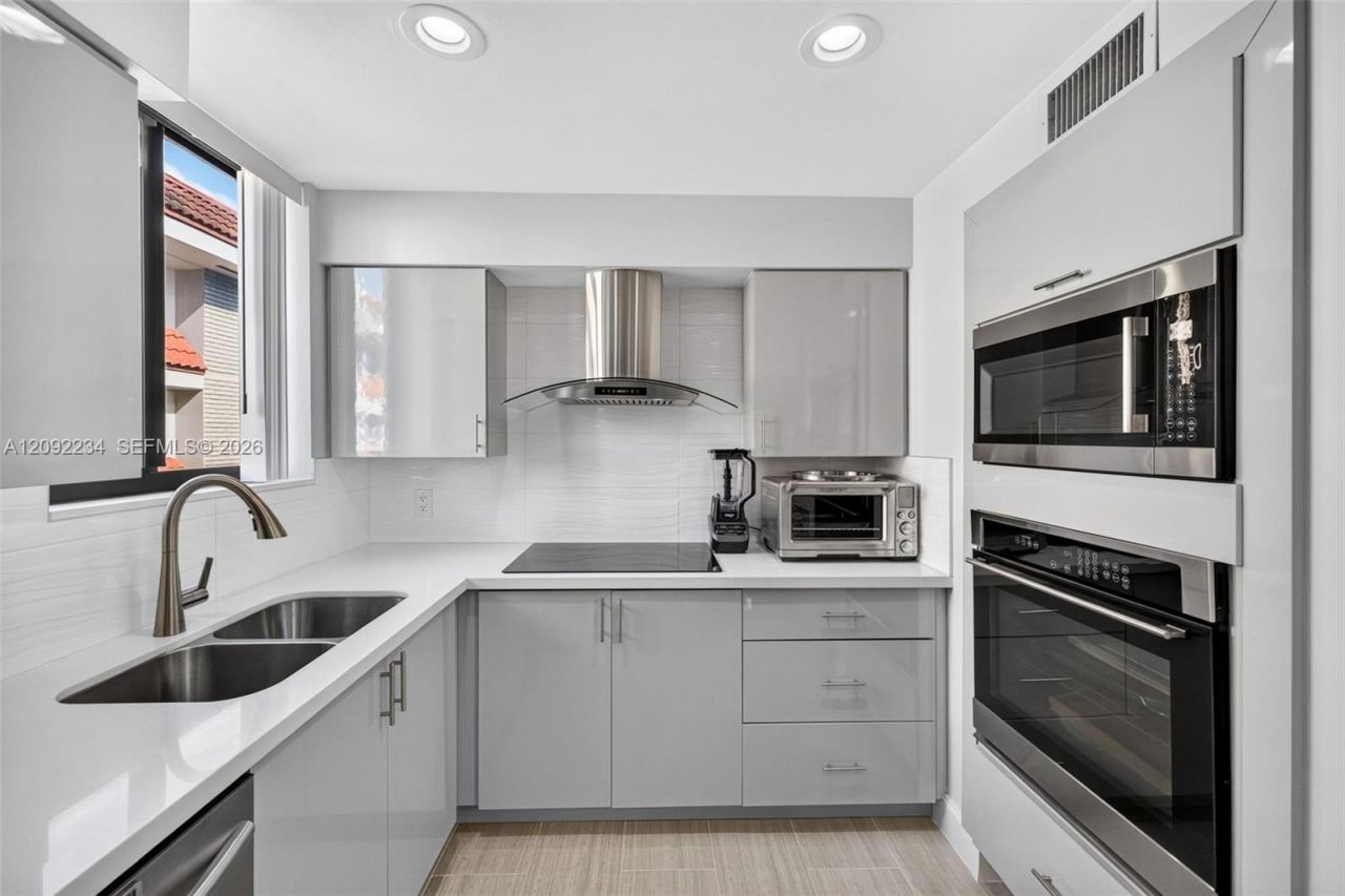 1401 NE 9th St, Unit 50, Fort Lauderdale, FL 33304 Photo