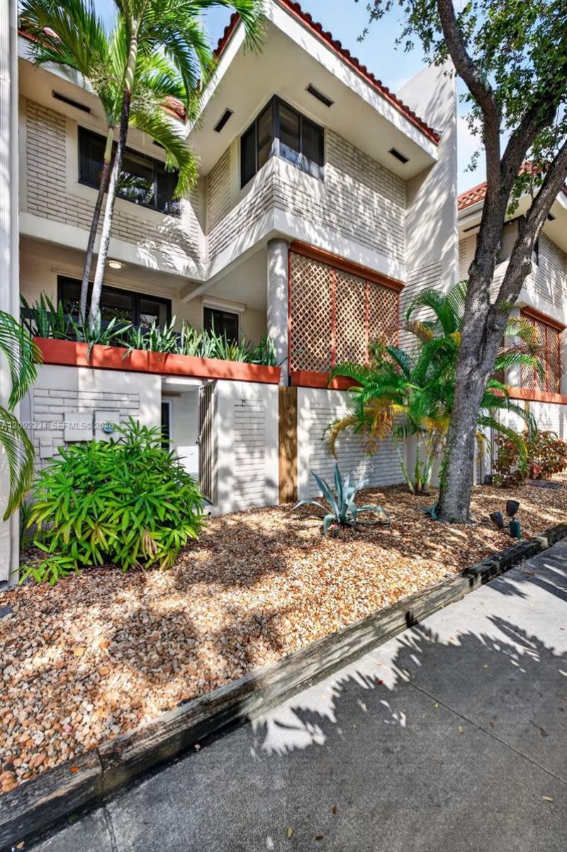 1401 NE 9th St, Unit 50, Fort Lauderdale, FL 33304 Photo