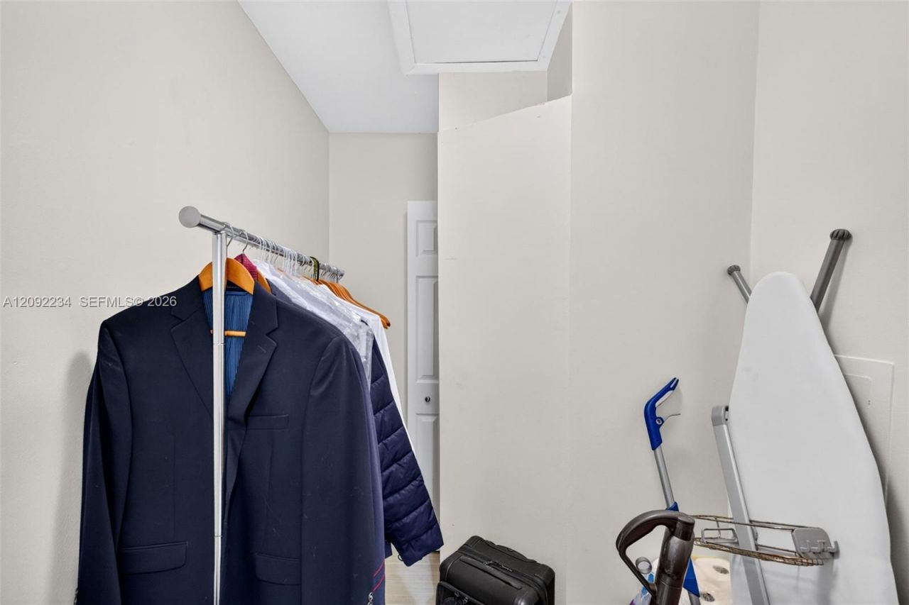 1401 NE 9th St, Unit 50, Fort Lauderdale, FL 33304 Photo