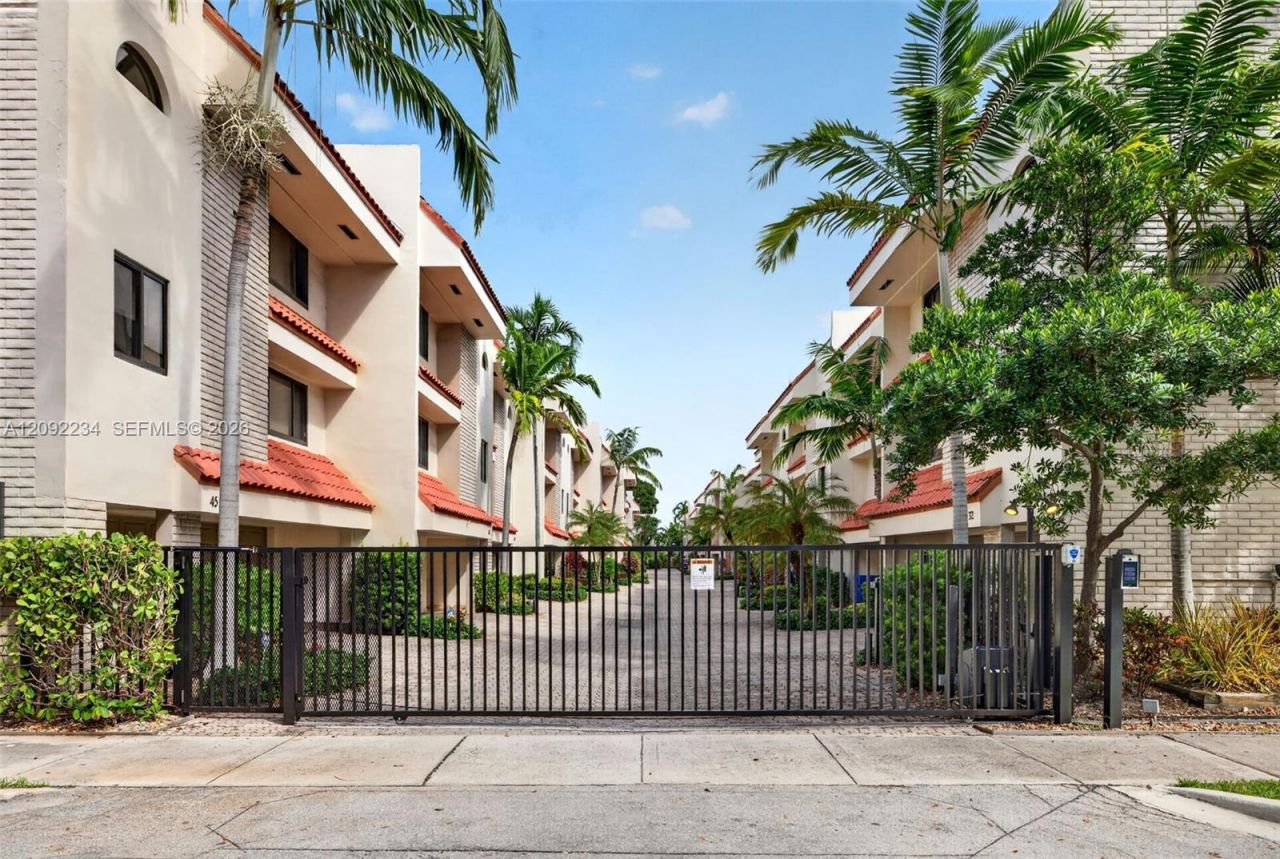 1401 NE 9th St, Unit 50, Fort Lauderdale, FL 33304 Photo