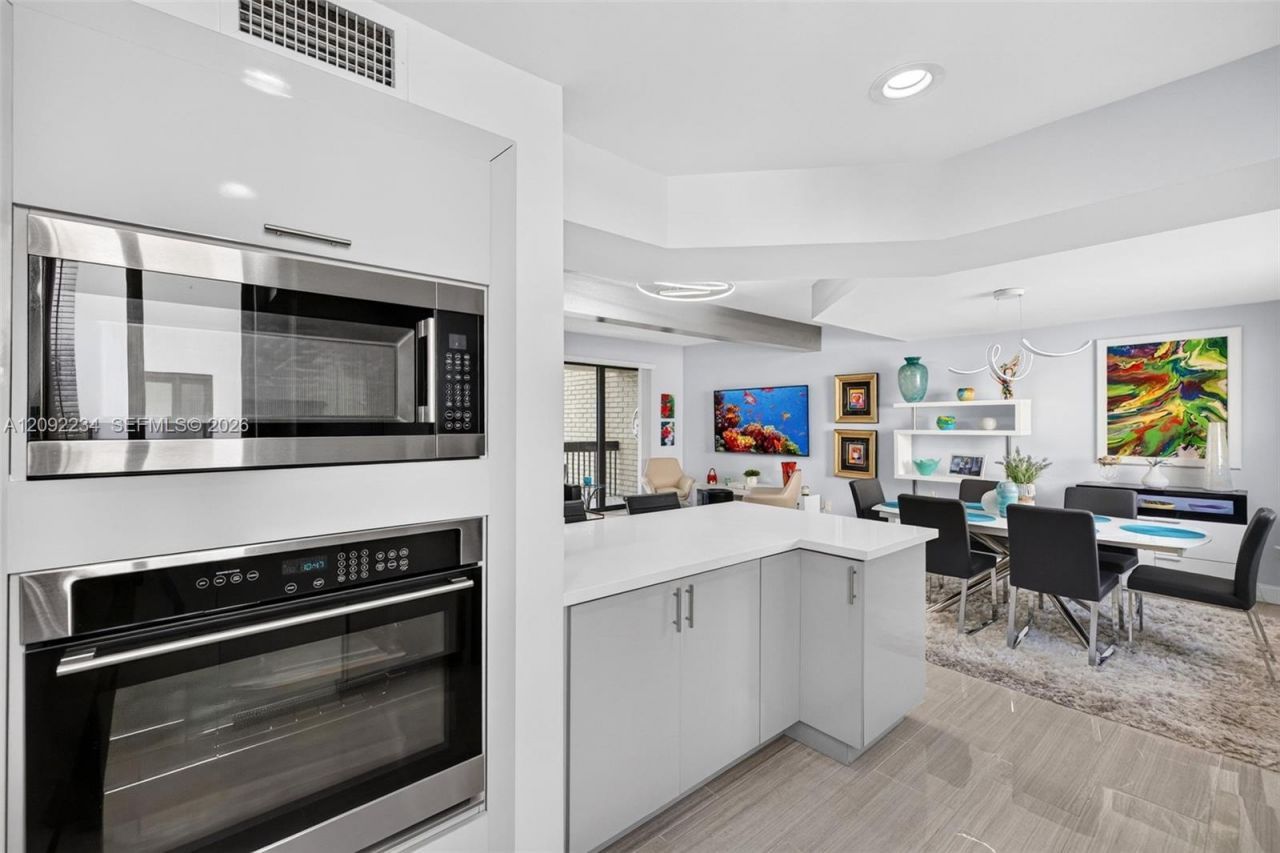 1401 NE 9th St, Unit 50, Fort Lauderdale, FL 33304 Photo