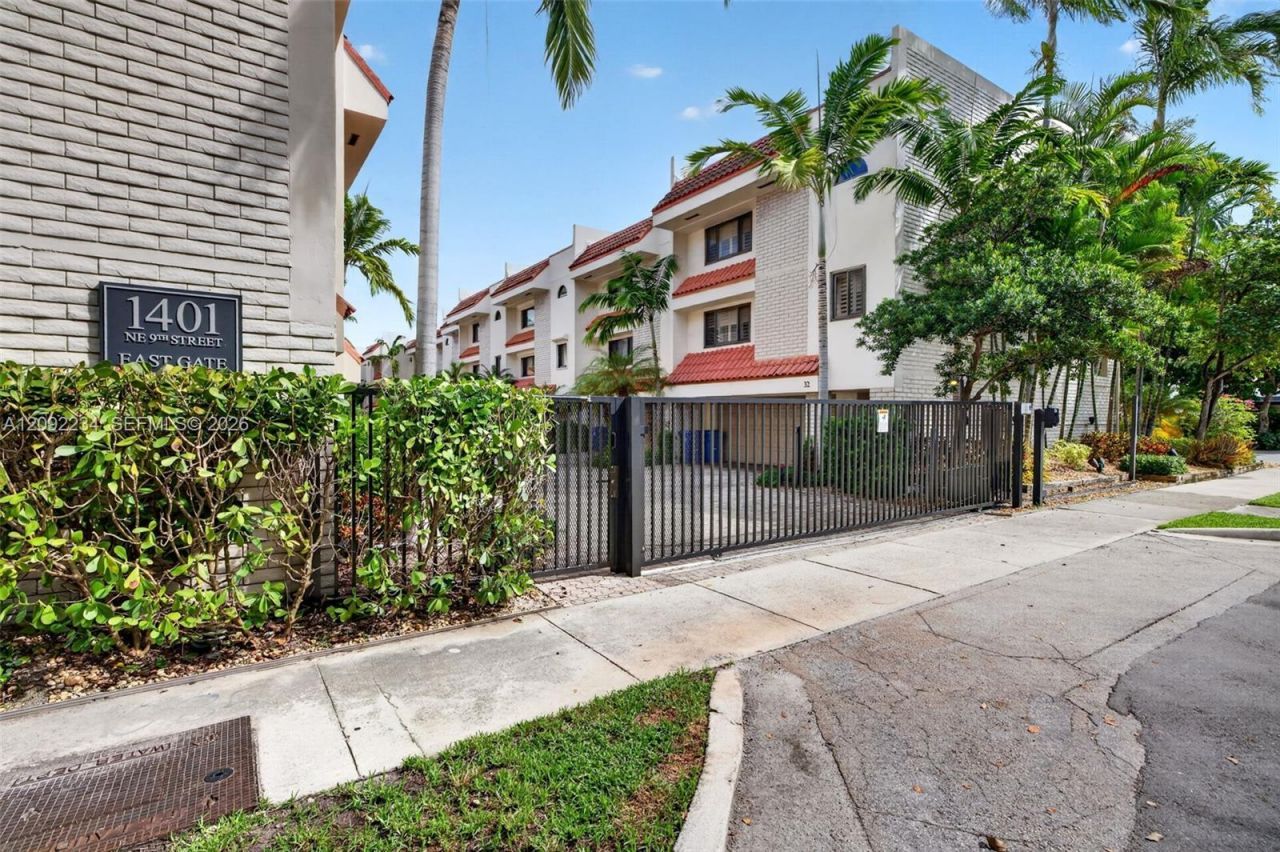 1401 NE 9th St, Unit 50, Fort Lauderdale, FL 33304 Photo