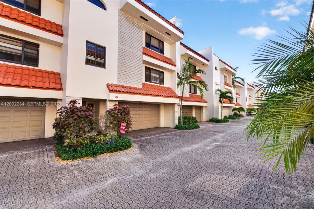 1401 NE 9th St, Unit 50, Fort Lauderdale, FL 33304 Photo