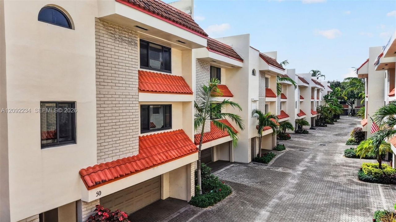 1401 NE 9th St, Unit 50, Fort Lauderdale, FL 33304 Photo