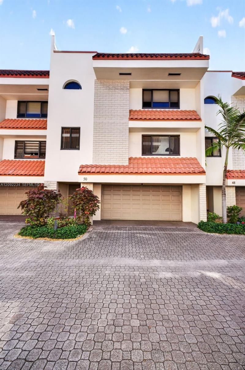 1401 NE 9th St, Unit 50, Fort Lauderdale, FL 33304 Photo