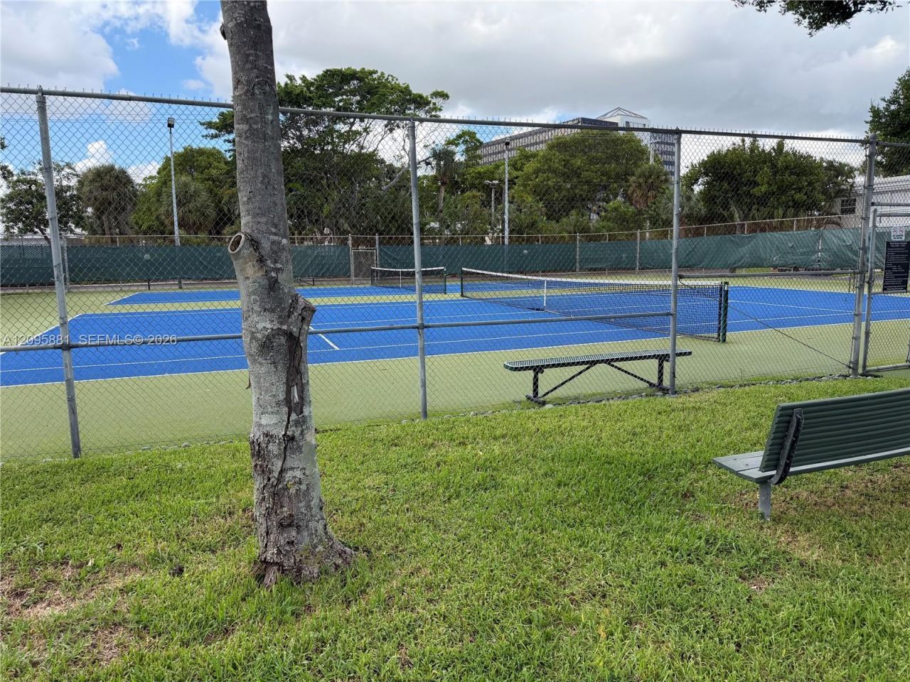 6275 Bay Club Dr , Unit 2, Fort Lauderdale, FL 33308 Photo