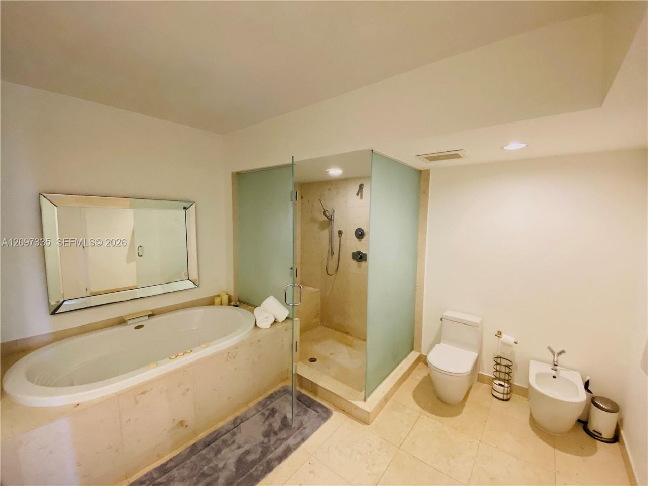 450 Alton Rd , Unit 1406, Miami Beach, FL 33139 Photo