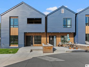 4230 S 46th Street, Unit 1, Lincoln, NE 68506