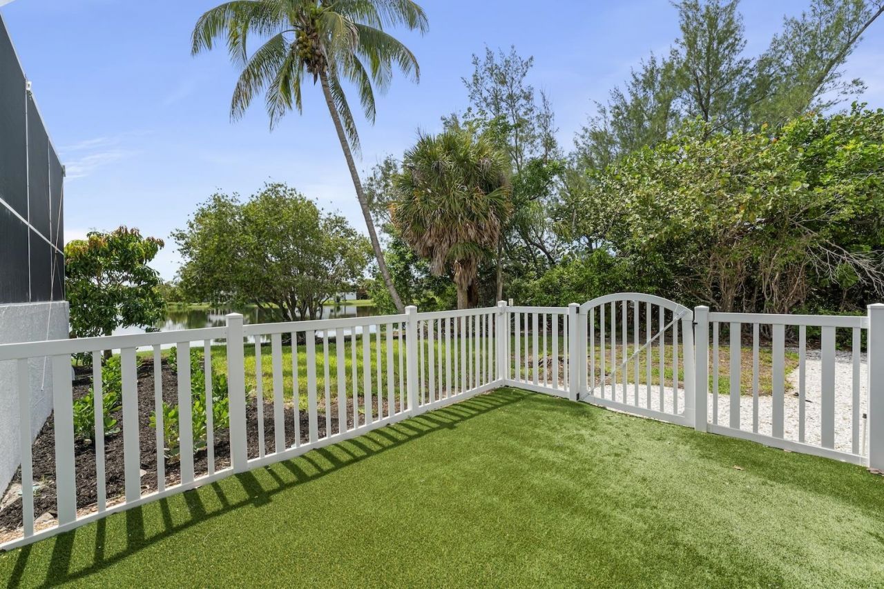 9015 Mockingbird Dr, Sanibel, FL 33957 Photo