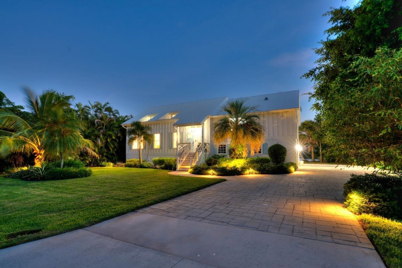 9015 Mockingbird Dr, Sanibel, FL 33957 Photo