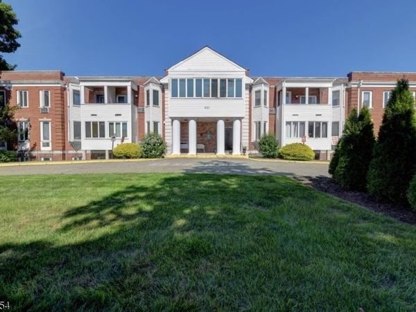 520 Turnpike C221, Pequannock, NJ 07444