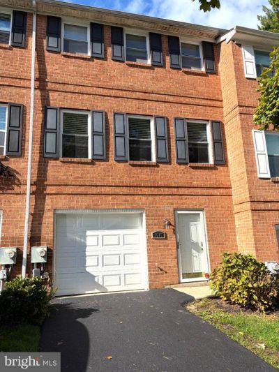 1615 S COVENTRY LANE, WEST CHESTER, PA 19382