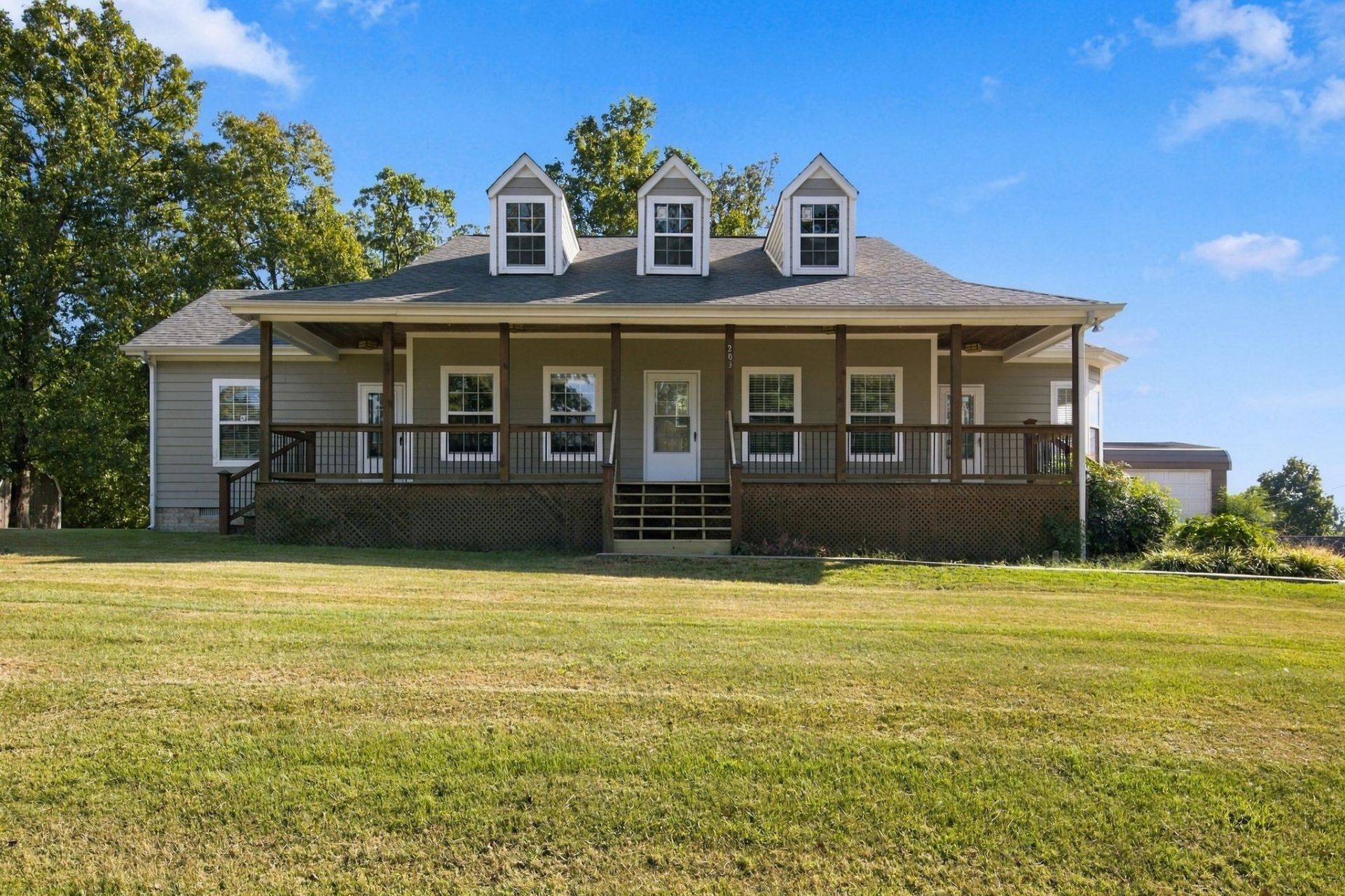 203 Codie Dr Dickson, TN 37055