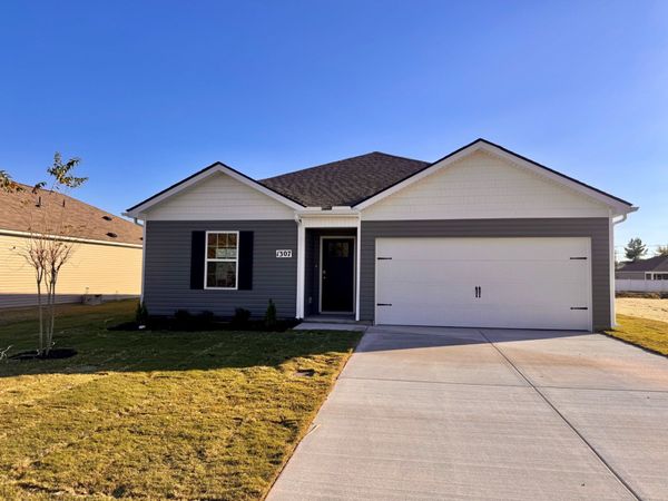 1307 Grassy Plain Pass, Lewisburg, TN 37091