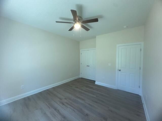 6034 Creek Road Photo 16