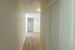 6034 Creek Road photo 4