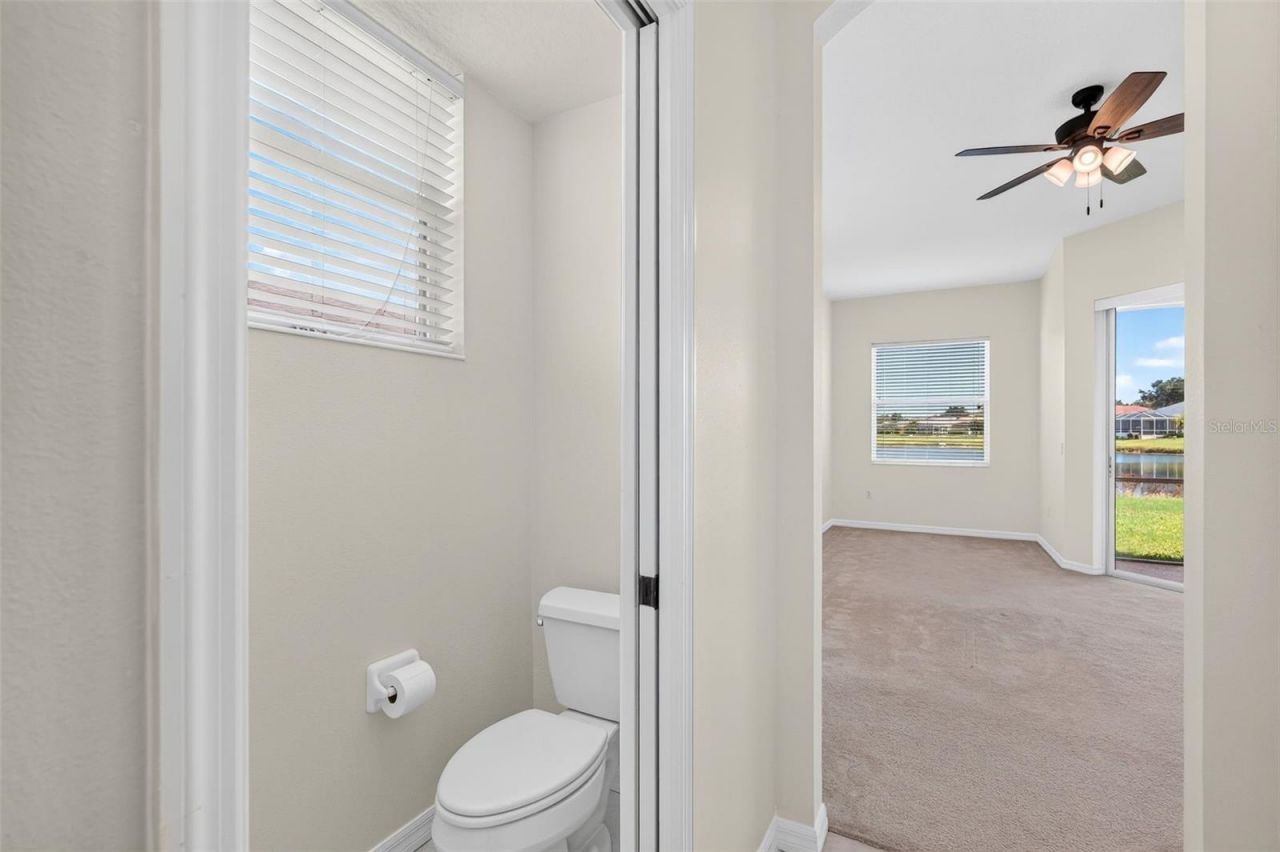 6407 67th Street E, Bradenton, FL 34203 Photo