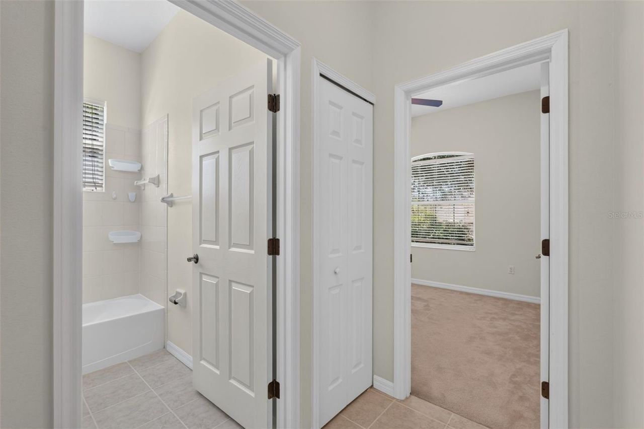 6407 67th Street E, Bradenton, FL 34203 Photo