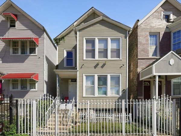 5135 S Wood Street , Unit 2, Chicago, IL 60609