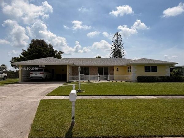 2917 SE SAN JERONIMO RD , Port St. Lucie, FL 34952