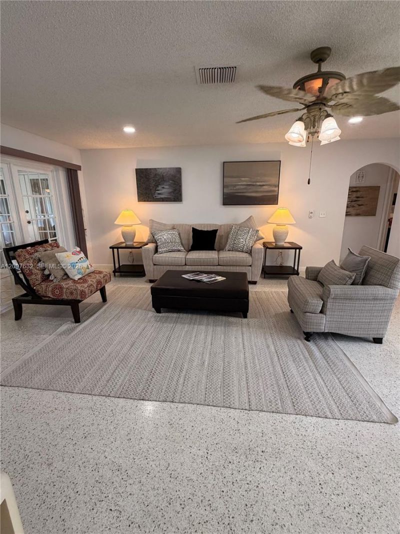 2917 SE San Jeronimo Rd , Port Saint Lucie, FL 34952 Photo