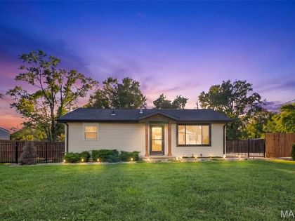 15 Cascade Drive Belleville, IL 62223