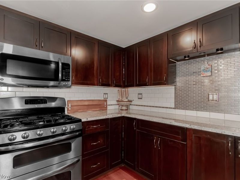 36280 Eddy Road, Willoughby Hills, OH 44094 Photo 26