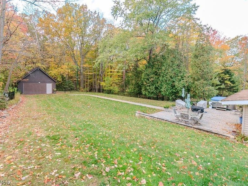 36280 Eddy Road, Willoughby Hills, OH 44094 Photo 3