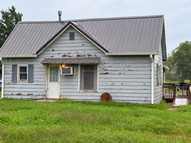 301 DAVENPORT Street, SHELBY, IA 51570