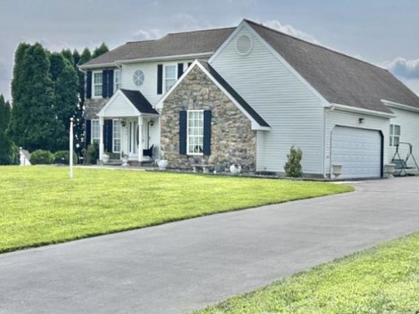 1406 BENTLEY DRIVE, WARRINGTON, PA 18976