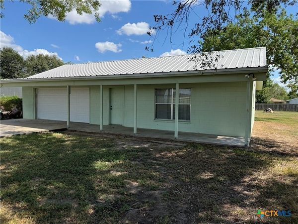 465 Blake Street , Victoria, TX 77905