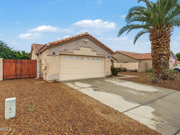 5175 W Kerry Lane, Glendale, AZ 85308