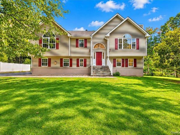 36 Troxell Trail, Carmel, NY 10512