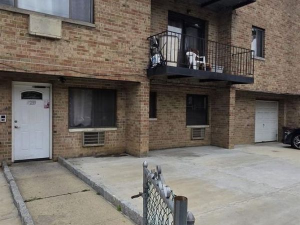 3233 Ely Avenue , Bronx, NY 10469