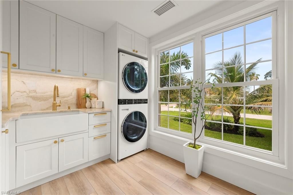 9015 Mockingbird Dr, Sanibel, FL 33957 Photo