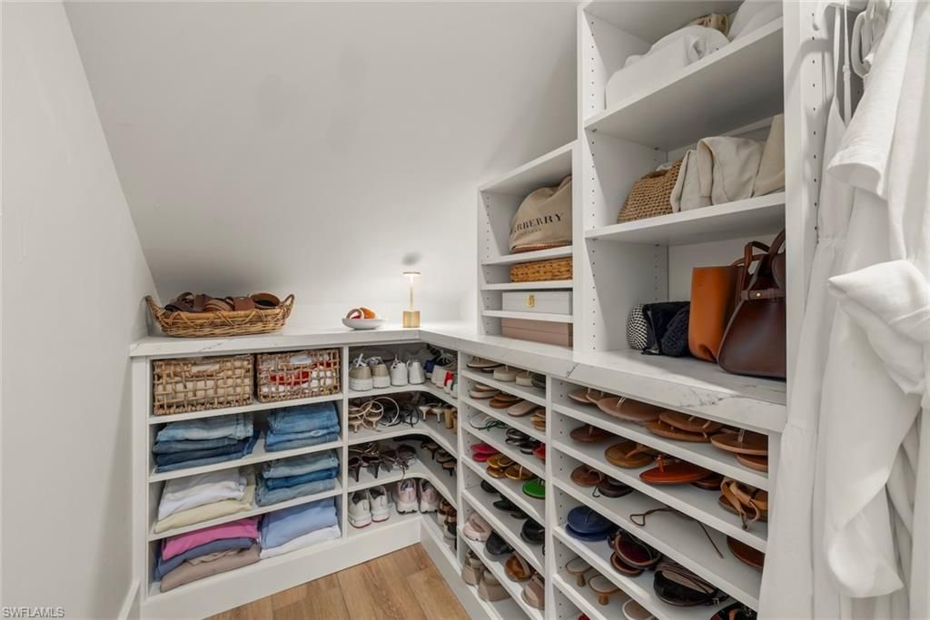 9015 Mockingbird Dr, Sanibel, FL 33957 Photo