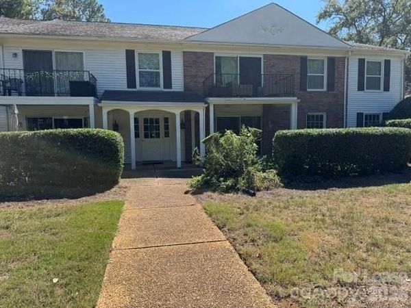 7105 Quail Meadow Lane , Charlotte, NC 28210