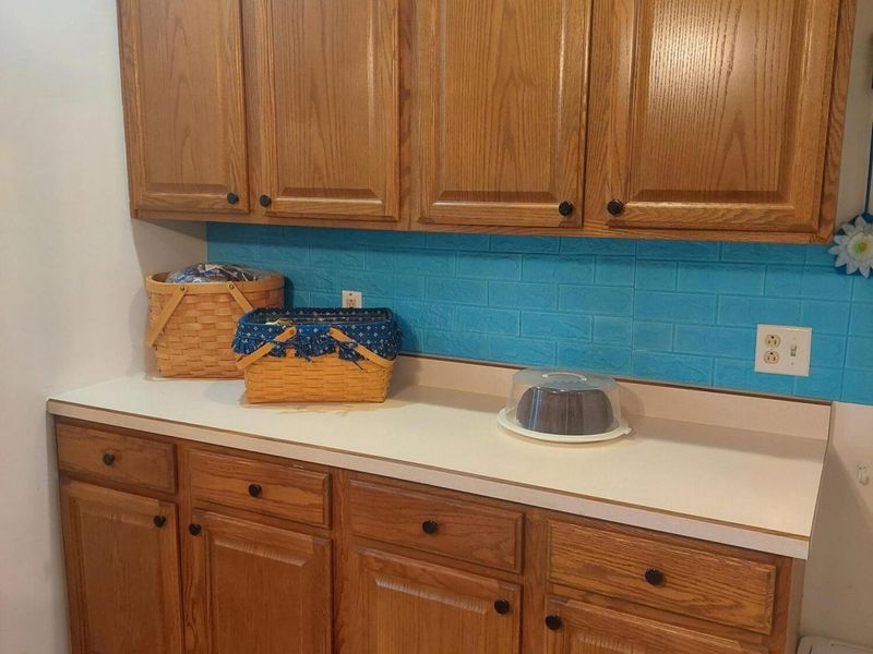 338 Bishop Drive, Unit 13, London, OH 43140 Photo 9