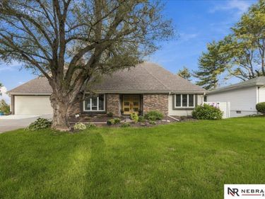 1025 N 145 Circle, Omaha, NE 68154