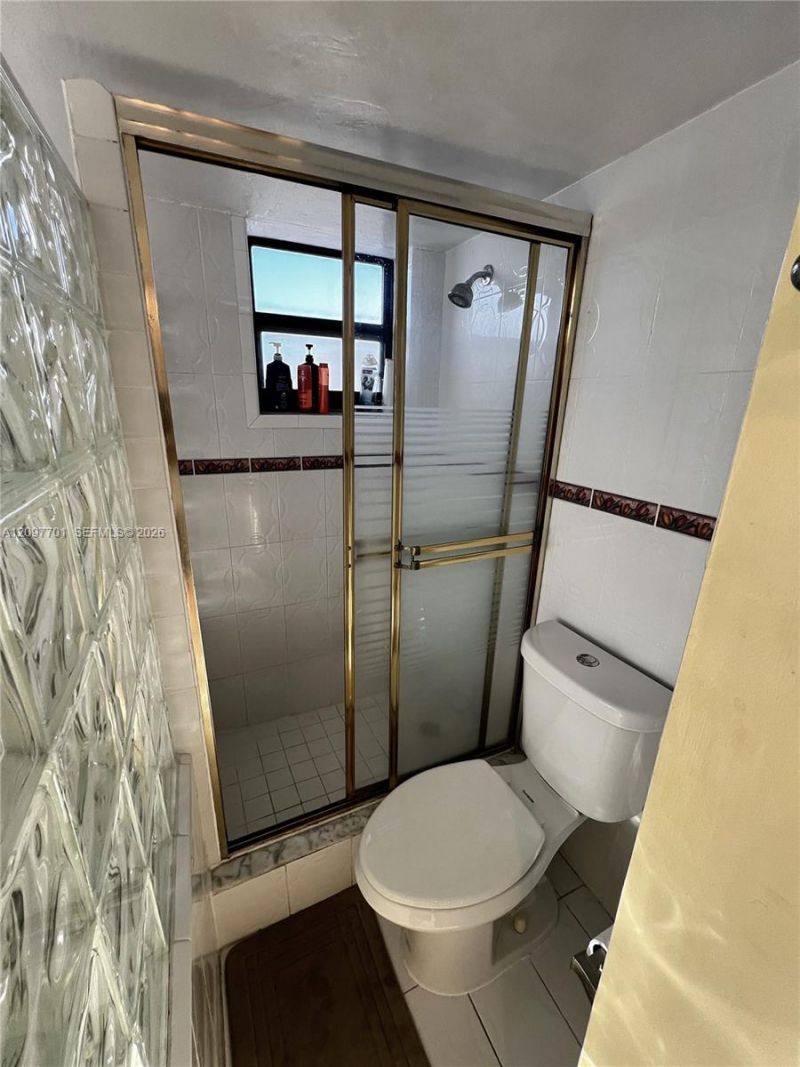 6830 Indian Creek Dr , Unit 7F, Miami Beach, FL 33141 Photo